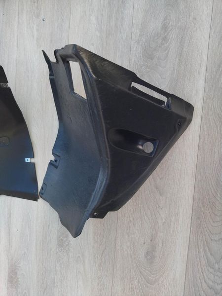 Локер підкрилок 2 шт Бмв Е46 Bmw E46 99-120 фото